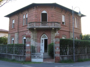 Villa Versilia Marina Di Pietrasanta